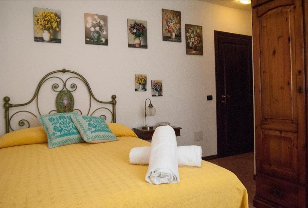 Villa Aurora Olbia Luaran gambar