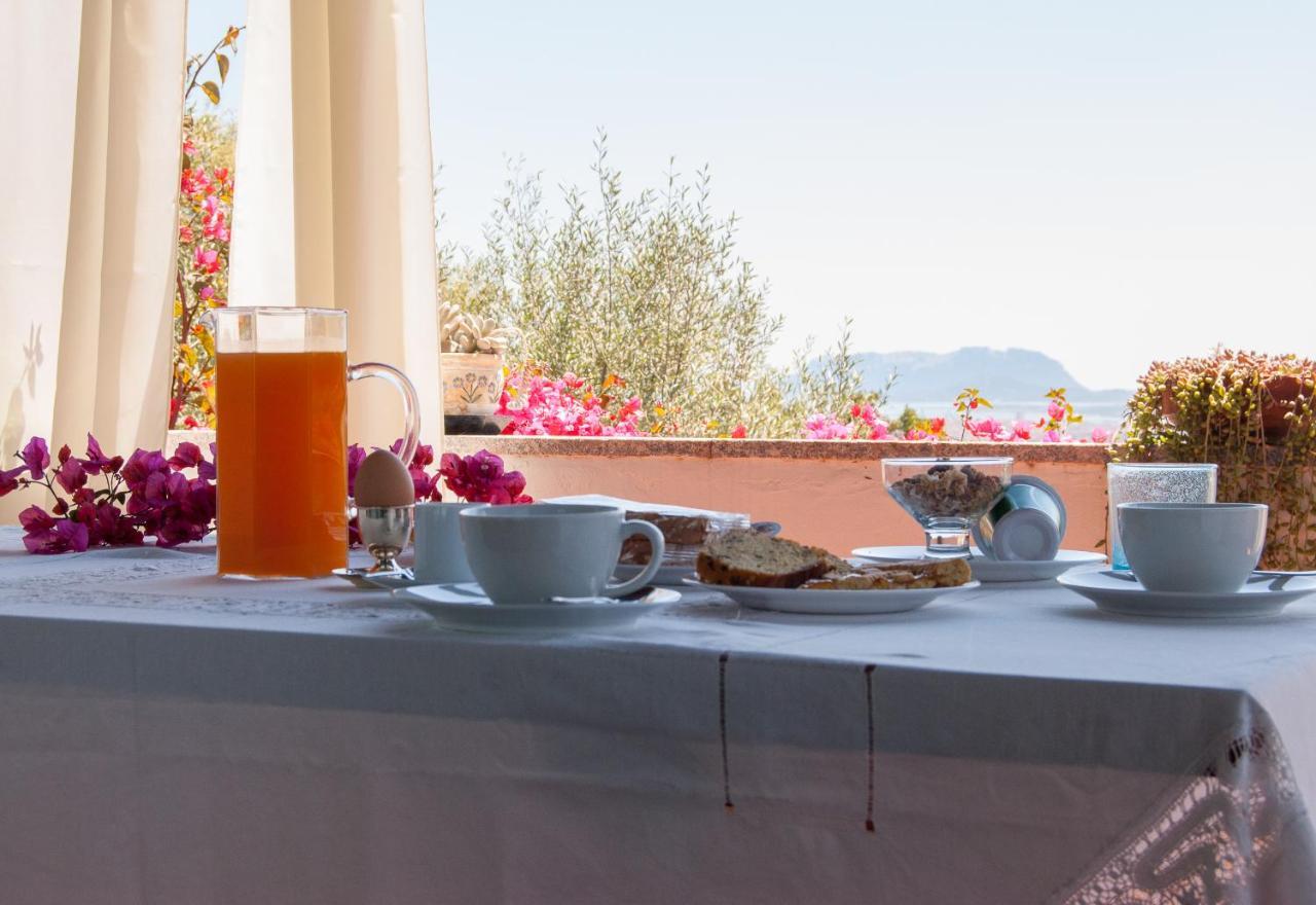 Villa Aurora Olbia Luaran gambar